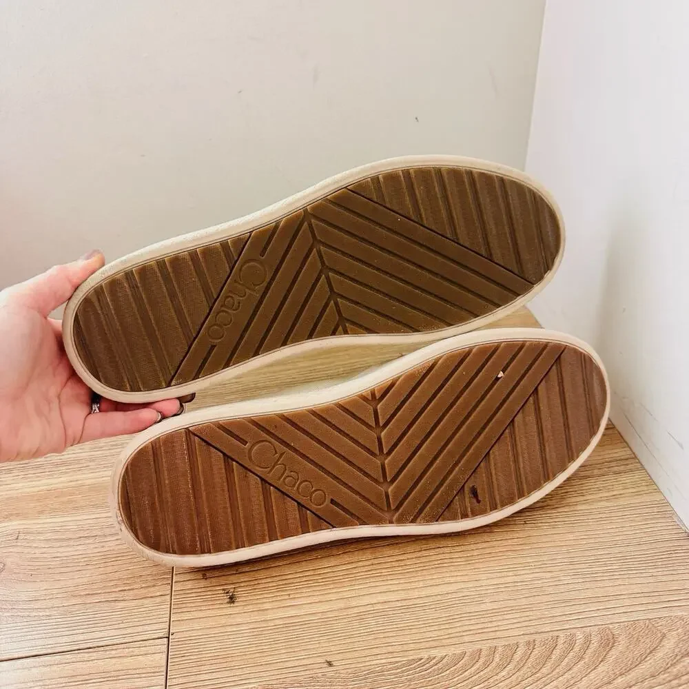 Chaco Ojai 3-Eye slip-on sneakers Cream Men’s Size 10.5